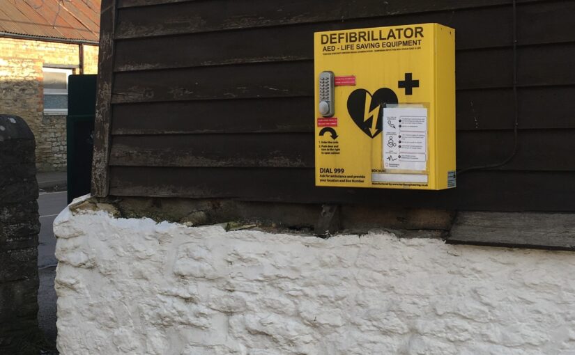 Defibrillator
